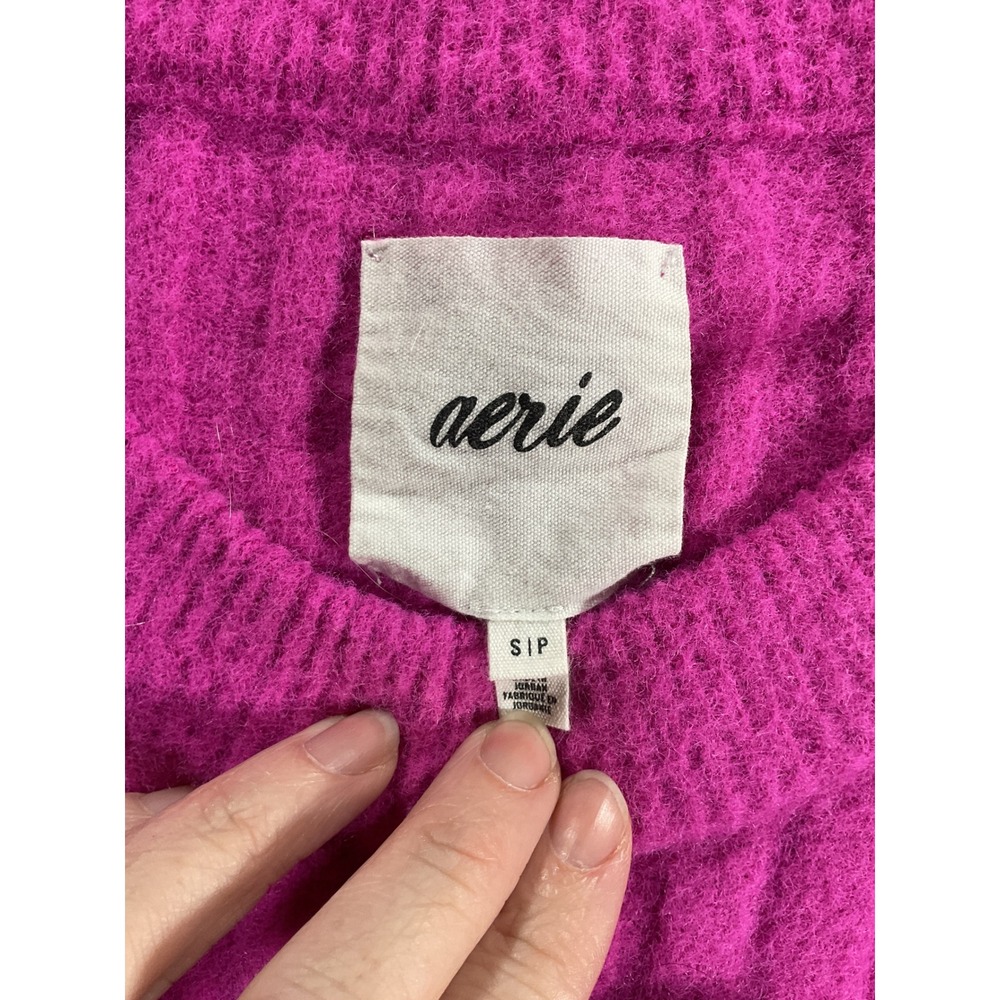 Aerie Magenta Pink Ribbed Knit Crewneck Sweater Small Relaxed Fit Pullover 2422